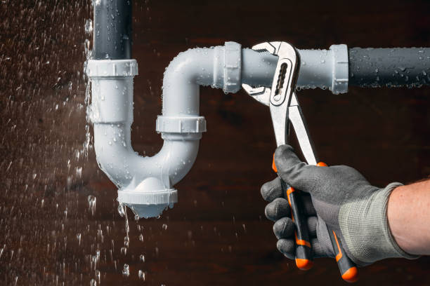 Professional Leak Detection technician working in Aspers, PA